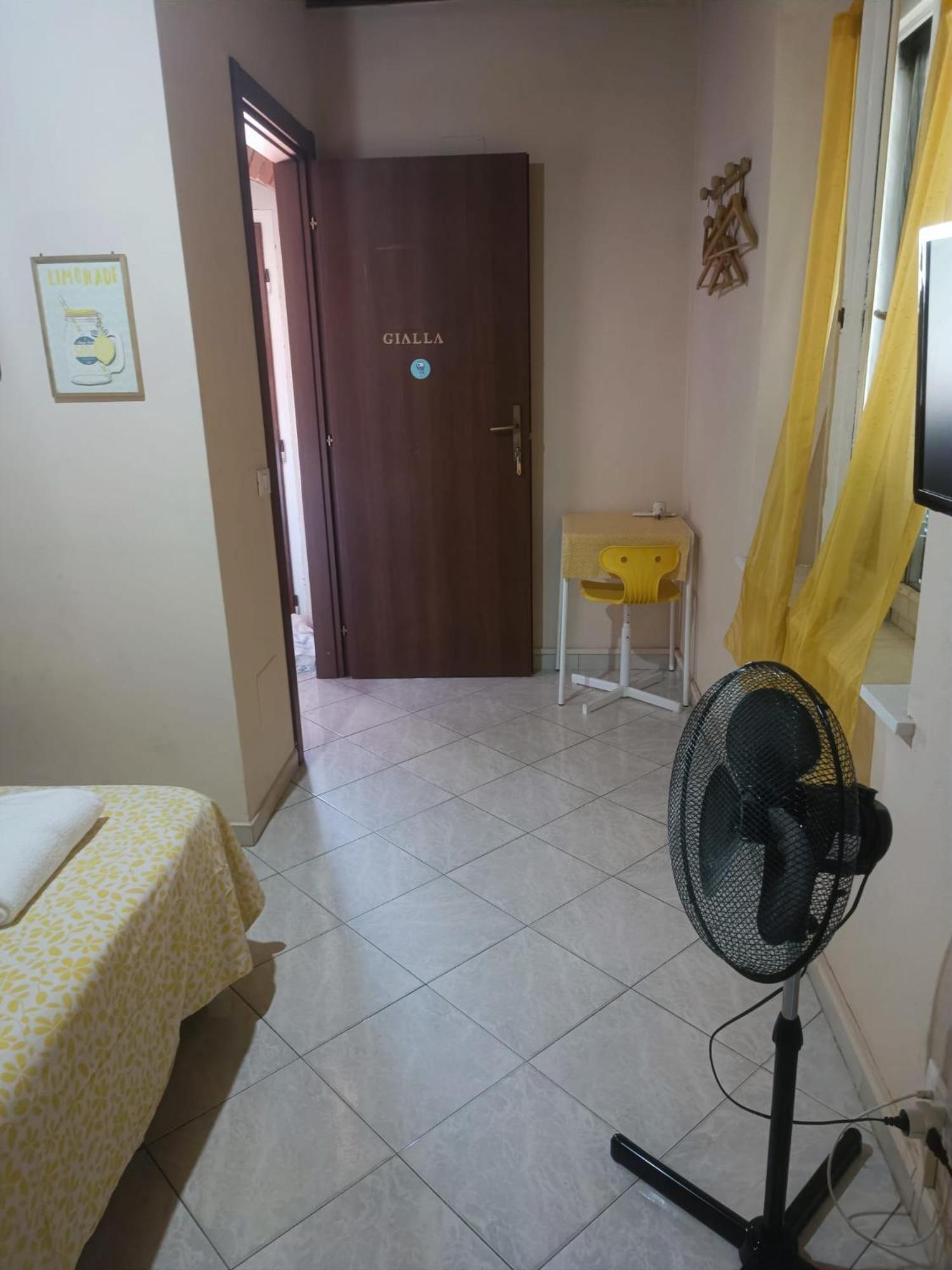 Smile Tower House Hotel Pisa Exterior photo